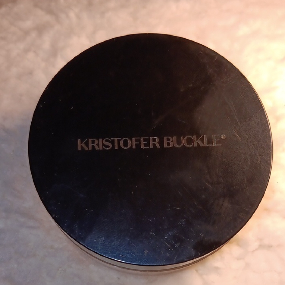 Kristofer Buckle Setting Powder Translucent - Picture 1 of 2